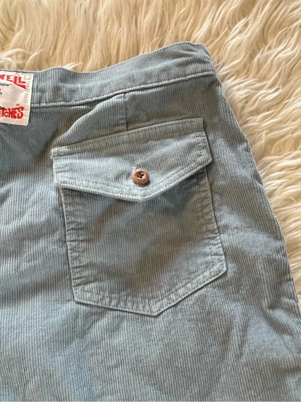 Birdwell Men’s Blue Beach Britches Corduroy Shorts. Size 32